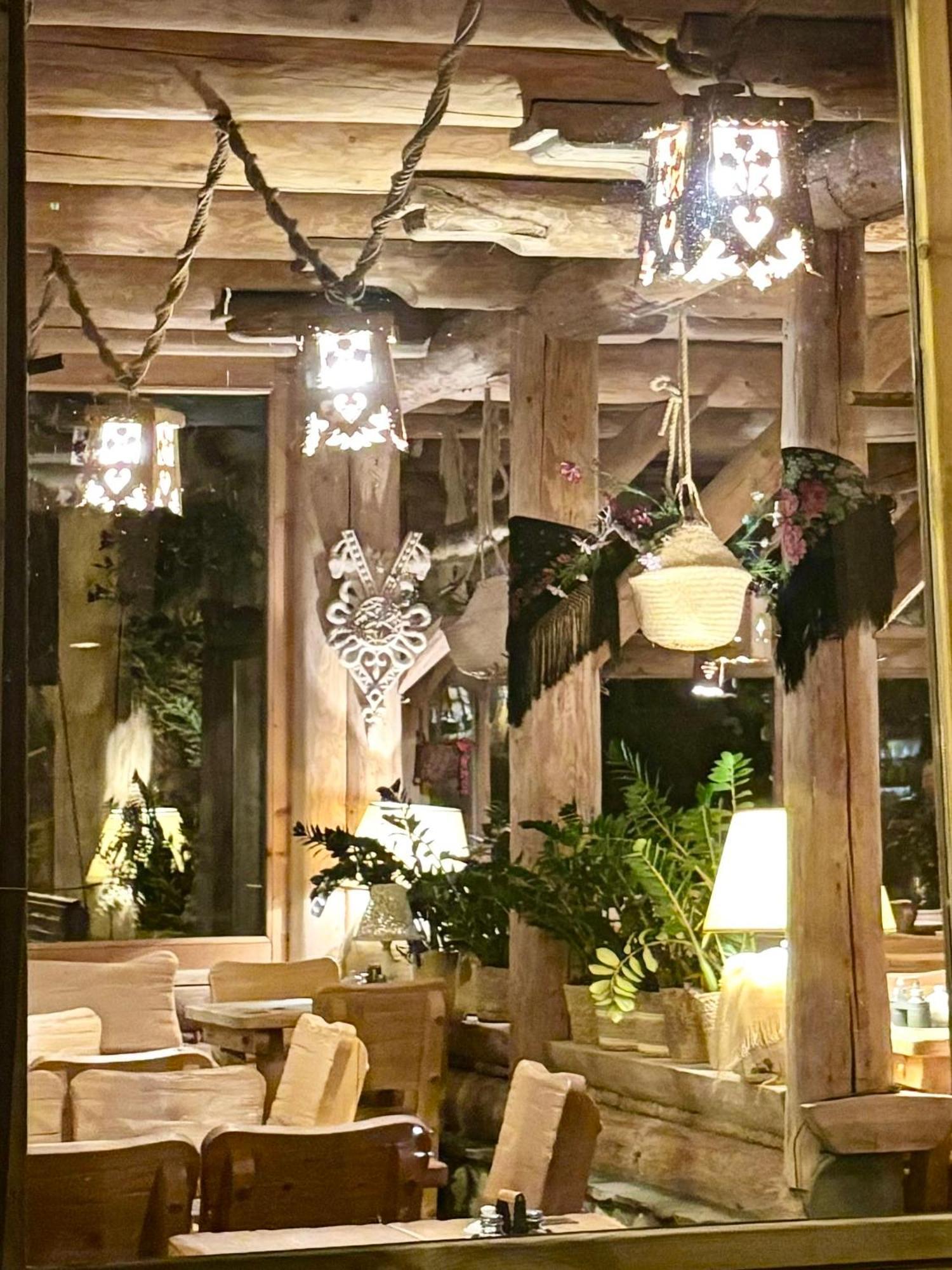 Zajazd Bialczanski Dom Wypoczynkowy Restauracja Bialka Tatrzanska Exterior foto